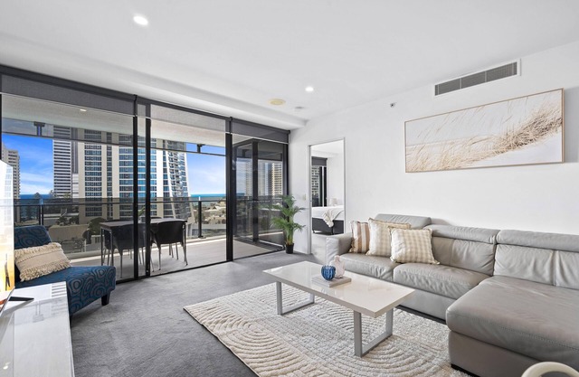 Comfortable 2 Bed Unit in Surfers Paradise- Q Stay