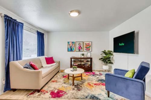 Comfortable 2BR Apt - Heart of Sugarhouse