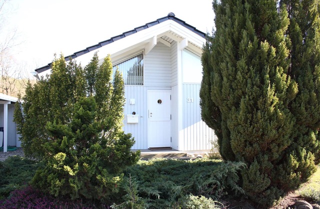Comfortable and lovingly furnished holiday home to rest near the Baltic Sea