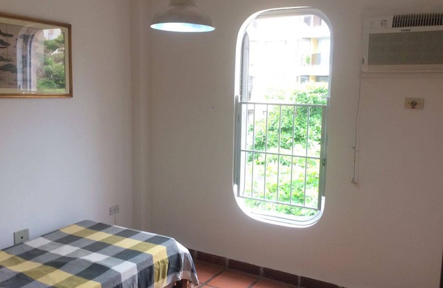 Comfortable apartment, a few steps from Praia da Enseada