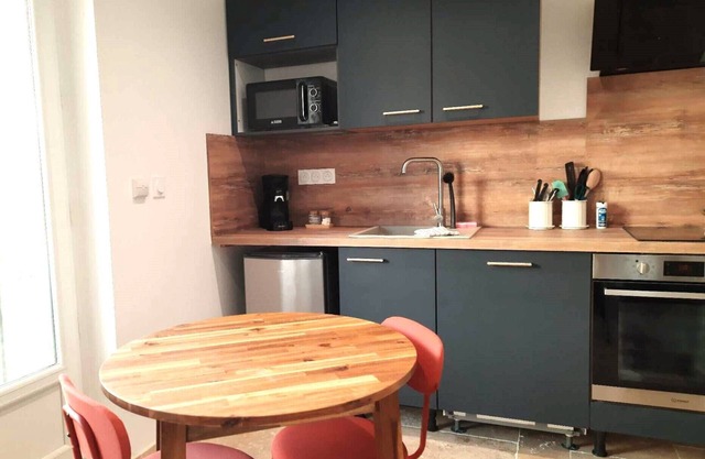 Comfortable aparthotel with terrace