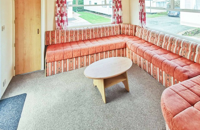 Comfortable caravan with one double and two twin.