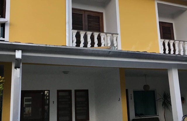 Comfortable chalet in family condominium near beach
