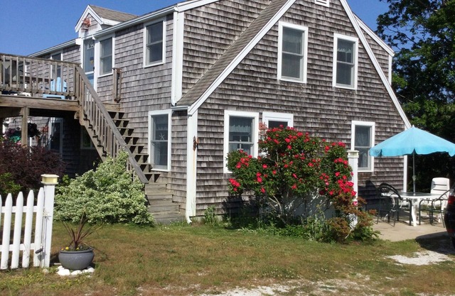 Comfortable, clean,just minutes to Provincetown