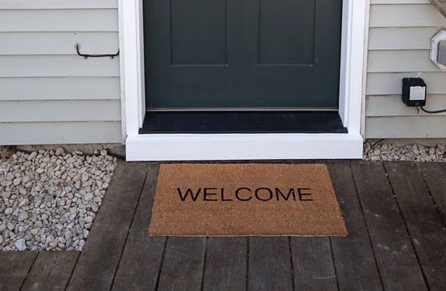 Comfortable, cozy, dog-friendly, first floor studio in the Midcoast of Maine