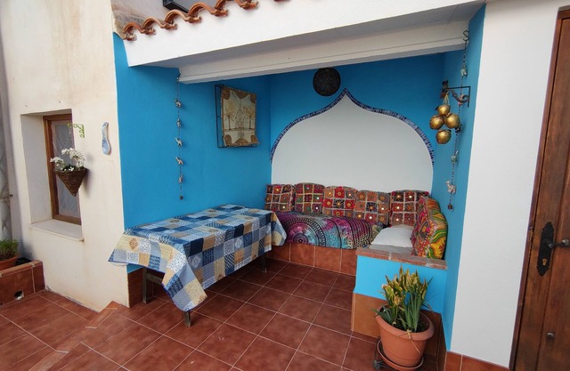 Comfortable house in historic Barrio and 5 minutes walk to town centre