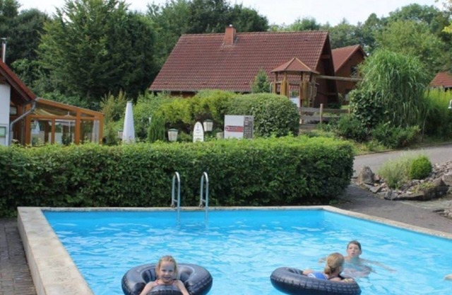 Comfortable holiday home with oven