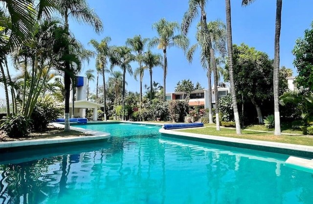 Comfortable house in Eterna Primavera, ideal for families and friends.