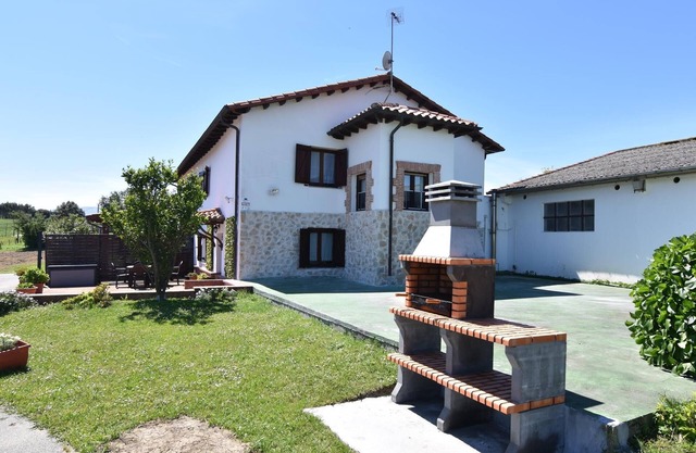Comfortable house in natural location and close to the beach