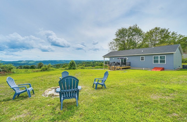 Comfortable Muncy Home w/Serene Views!