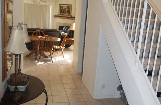 Comfortable Prescott Country Club Townhome to Relax and Entertain Guests