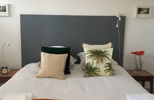 Comfortable, sunny & cozy near the beach and close to Lisbon