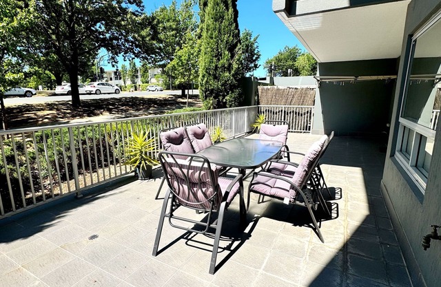 Comfortable & Spacious -2bd 2bth