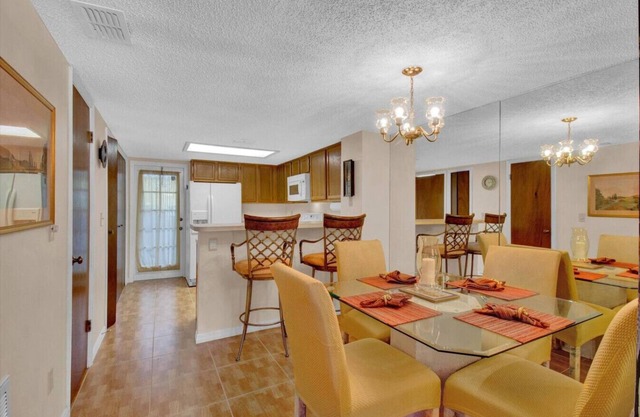 Comfortable Townhome with Pool!