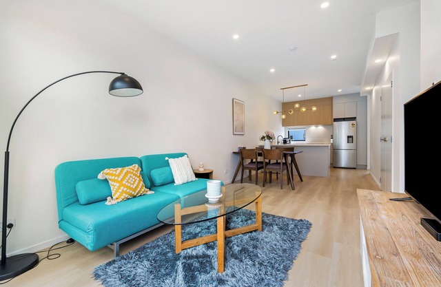 Comfortable Two- Bedroom Townhouse with garden Unit 3