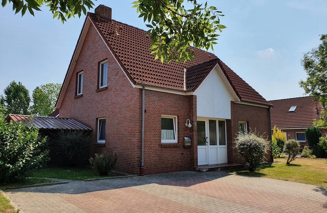 Comfortable vacation apartment at the Ditzumer Sieltief, 45019 - Comfortable