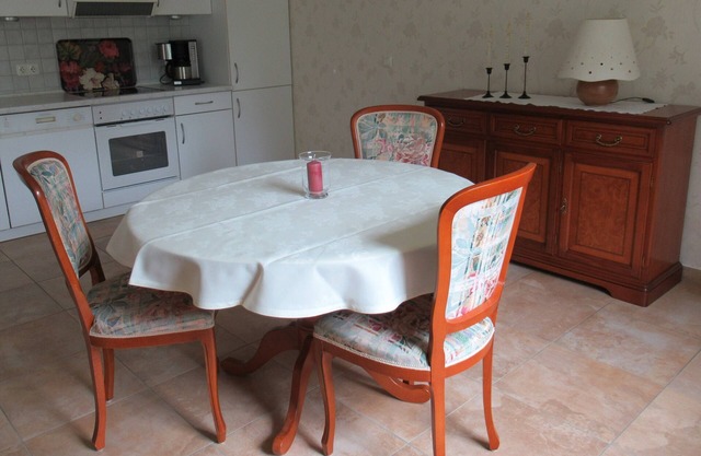 Comfortable vacation apartment (60sqm) with free WiFi and parking spaces