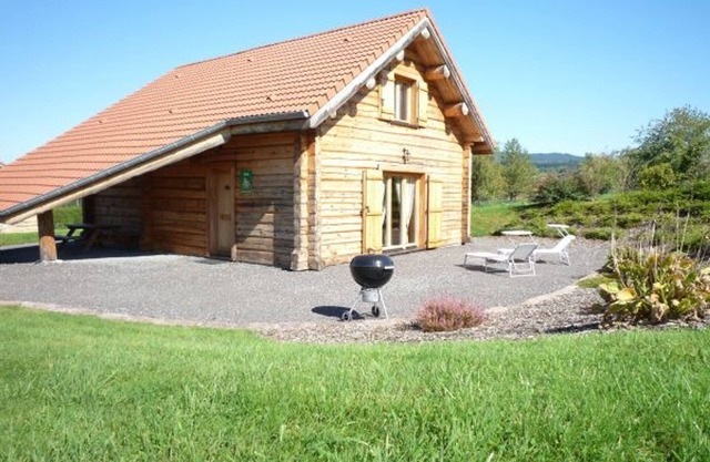 Comfortable wooden chalet, Wifi, Pets allowed