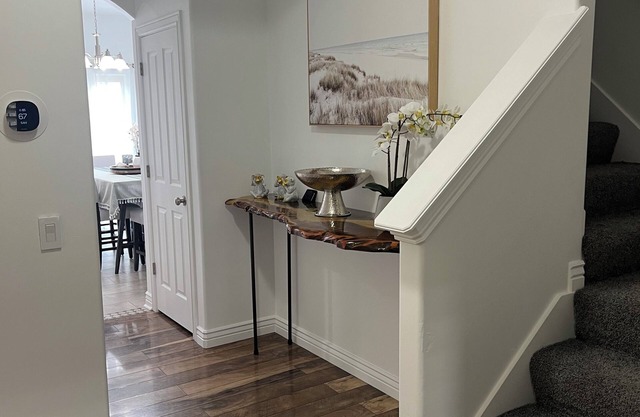 Comfy 6 bed with hot tub near downtown SLC