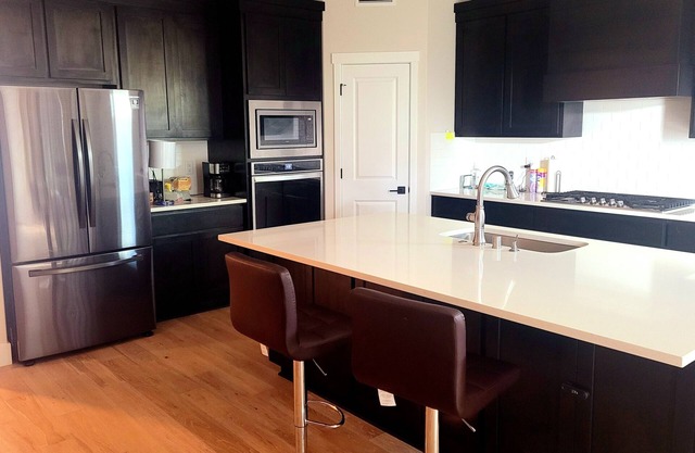 Comfy, and Beautiful Vacation home in Vancouver WA.