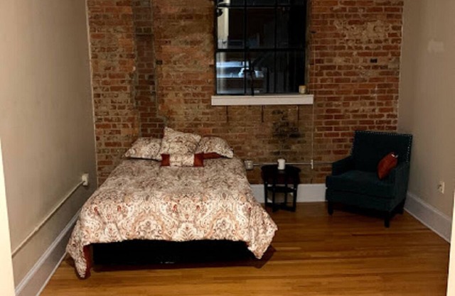 Comfy Loft in Downtown Gastonia