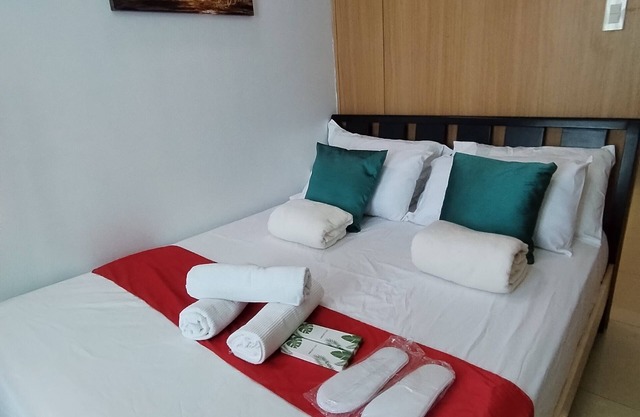 Comfystay at Shell Residences