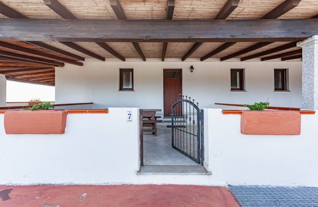 Comino Alto - Appartamento 7 by Rentbeat