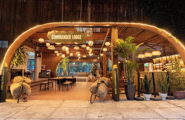 Commander Lodge