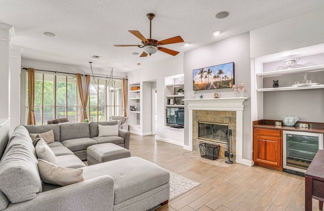 Community Amenities at Spacious Orlando Home!