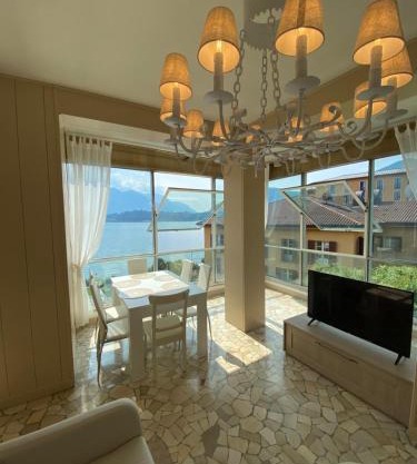 Como Lake Panorama Apartment