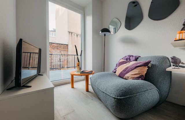 Compact & Comfy | Urban Style | Central Location