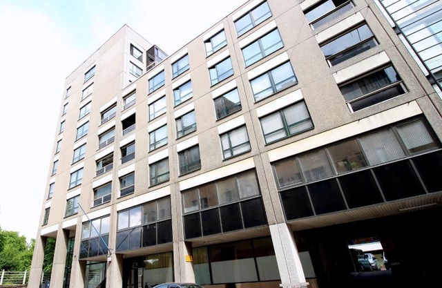 Compact top-floor studio apartment in Helsinki city center - Mikonkatu 25