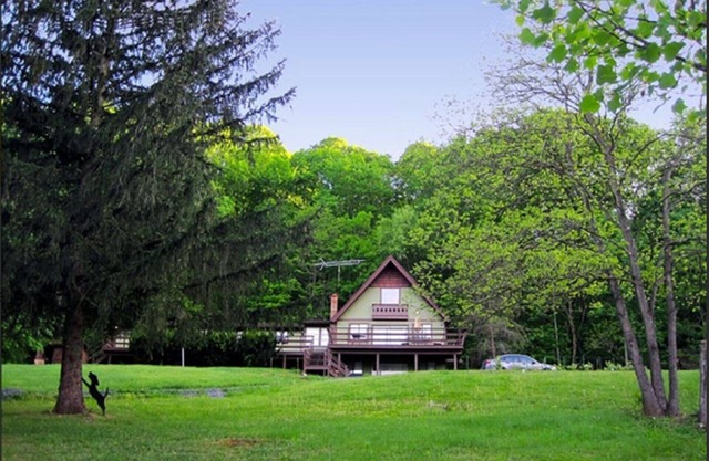 Competitive Prices, Beautiful Views, River, Fun Activities, Not Far from Dc