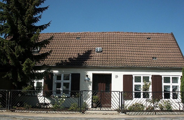 Complete 1. Floor of a two-family house in the youngest seaside resort of Rügen, Altefähr
