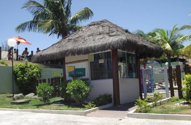 Complete apartment, residential environment with private club.