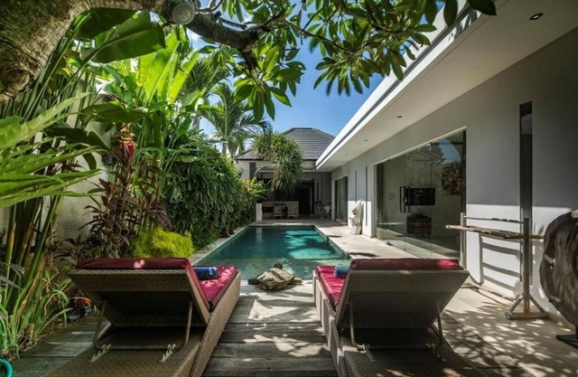Complex Kaliandra - Central Seminyak Oberoi 10mn walk Villa