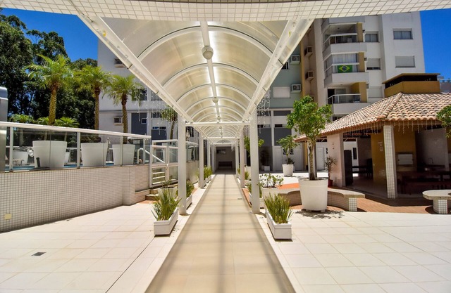 Cond. with Great Infrastructure in Itacorubi P1859