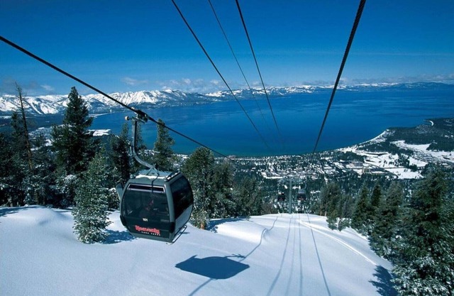 Condo across from Heavenly Village in South Lake Tahoe