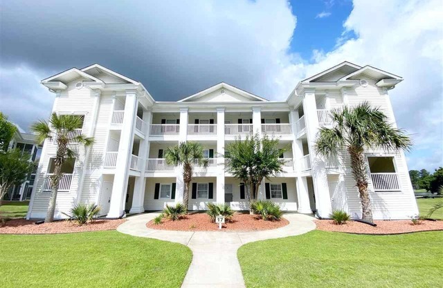 CONDO At Aberdeen country club