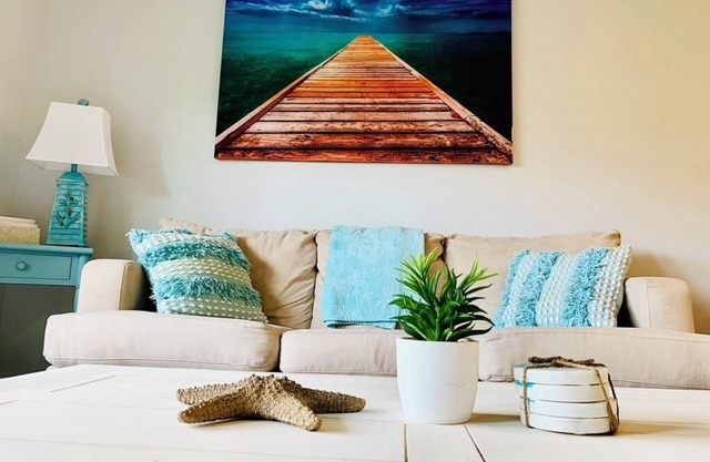 Condo Close To The Beach