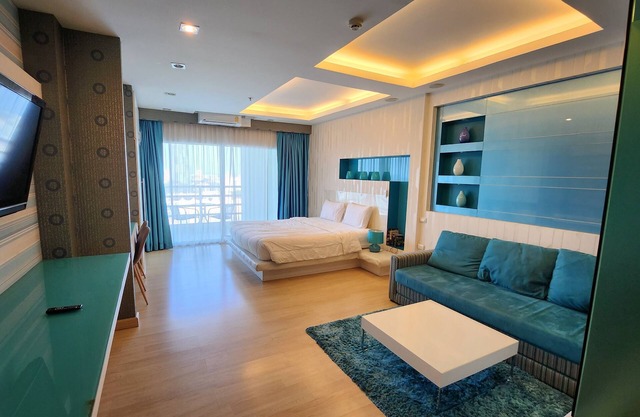 Condo Express View Talay 6