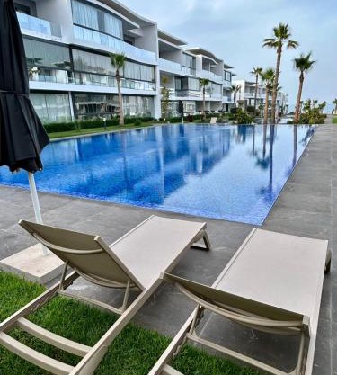 Condo in Casablanca , Beachfront