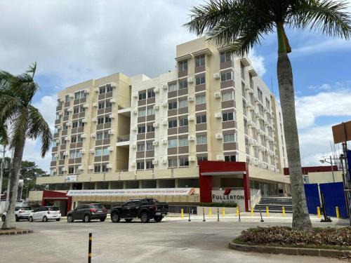 Condo in Silang Fullerton Suites - near tagaytay and nuvali