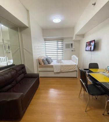 Condo near UP-PGH, St. Lukes Medical Center and U.S Embassy in Ermita Manila