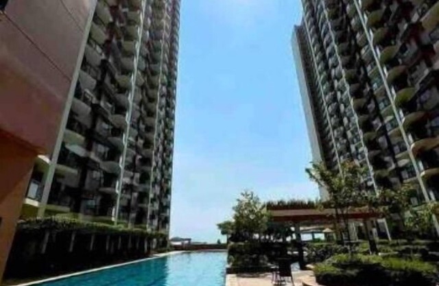 Condo @ Radiance Manila Bay, Near US Embassy,Mall of Asia, PICC, Luneta Park