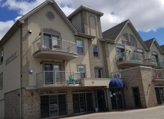 Condo St Sauveur