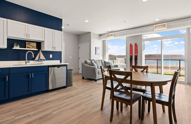 Condo with stunning views of Lake Pepin - Attached Garage - Unit 101