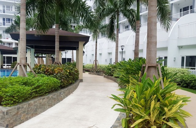 CondoDeal at Shell Residences Moa Pasay