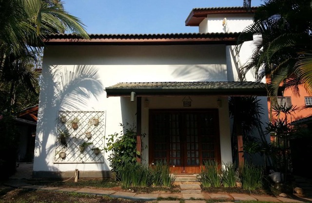 Condominio Vila dos Tucanos Canto Moreira 1 quadra da praia ,q tenis, piscina ,portaria 24 hs