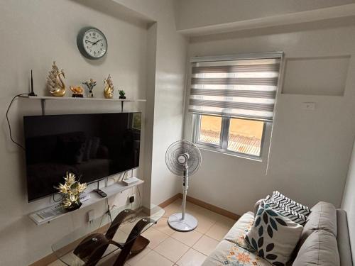 Condotel - Minimalistic 2 minutes walk to SM Marilao